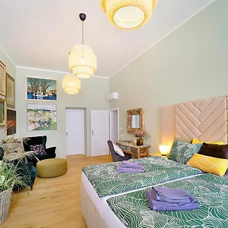 Kalina Apartment *